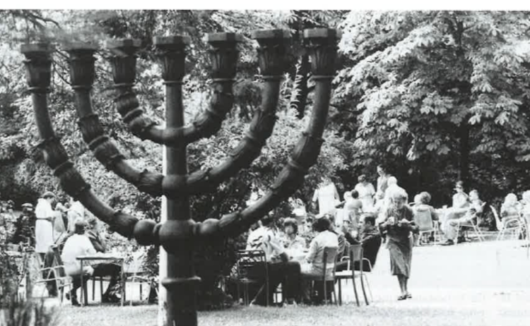 Schabbes, Schnitzel, Mehrbettzimmer: Feste Feiern wie sie fallen im ehemaligen Altersheim &laquo;La Charmille&raquo;