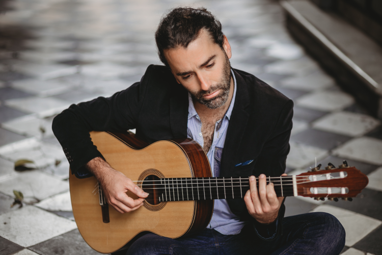 Kulturraum Doble A pr&auml;sentiert: Agust&iacute;n Luna